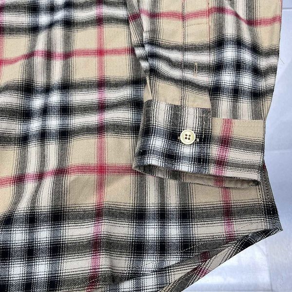 定番 バーバリー チェックモチーフのコットンシャツ 偽物 Bag17550人気