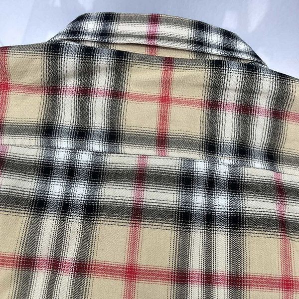 定番 バーバリー チェックモチーフのコットンシャツ 偽物 Bag17550代引きを販売