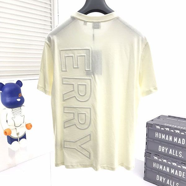 【日本未発売】バーバリー Tシャツ 偽物 ホースフェリー プリント コットン Bah40896通販