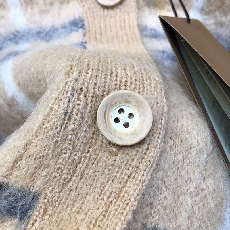 21-22AW バーバリー チェック柄 オーバーサイズ ニットセーター 偽物 Bal92979N級品