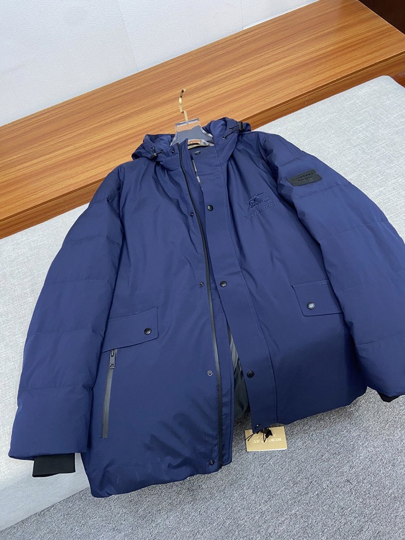 ☆超人気☆バーバリー デタッチャブル フード ジャケット スーパーコピー Bap86843代引きを販売