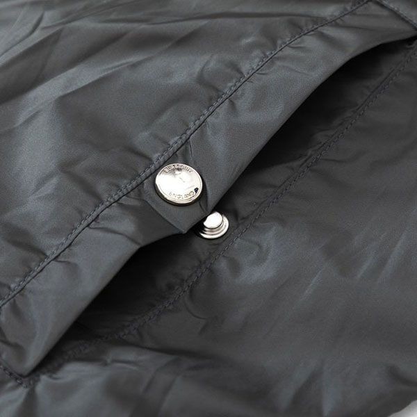 バーバリー リバーシブル  エバートンジャケット コピー Bap97228代引きを販売