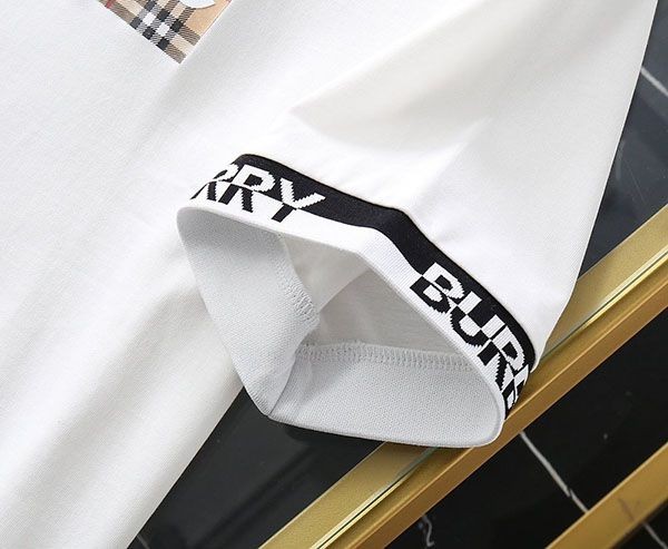 累積売上総額第１位！シュプリーム × バーバリー ボックスロゴ 偽物Tシャツ Bar68239最高級