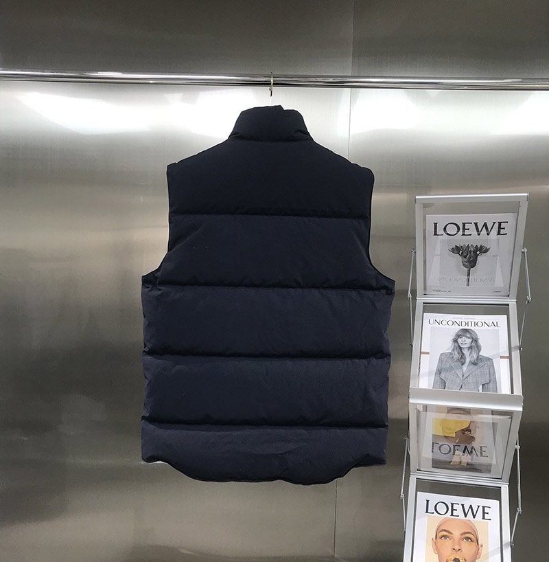 【即発】カナダグース メンズ ダウン コピー GARSON ベスト Cac95098通販