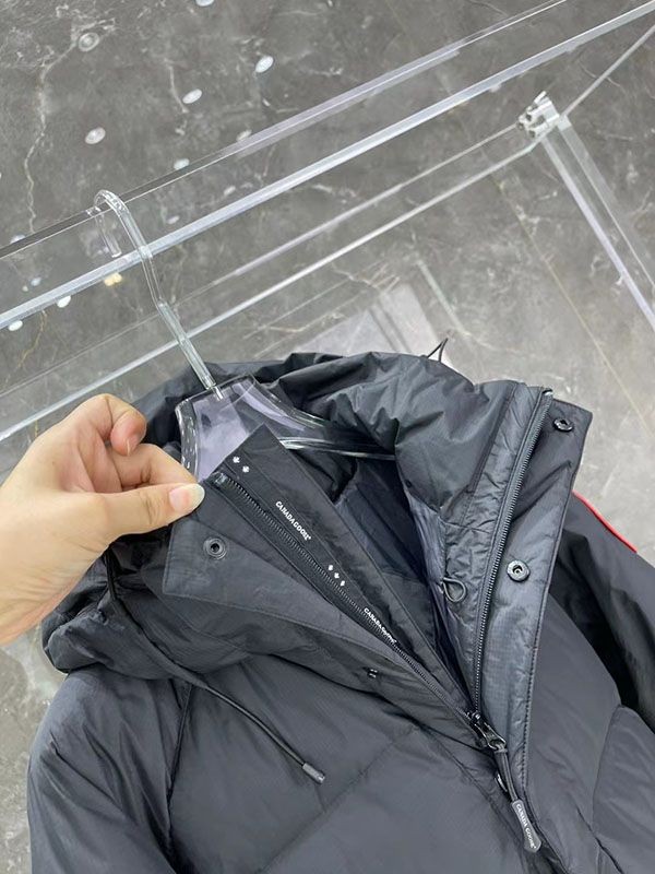 人気No1 カナダグース Cypress Jacket ダウンジャケット 偽物 Caj56529最高級