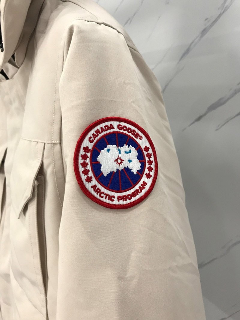 目を惹くカラー カナダグース コピー＊Maitland Parka＊メイトランド＊ブラックレーベル Cav54563人気