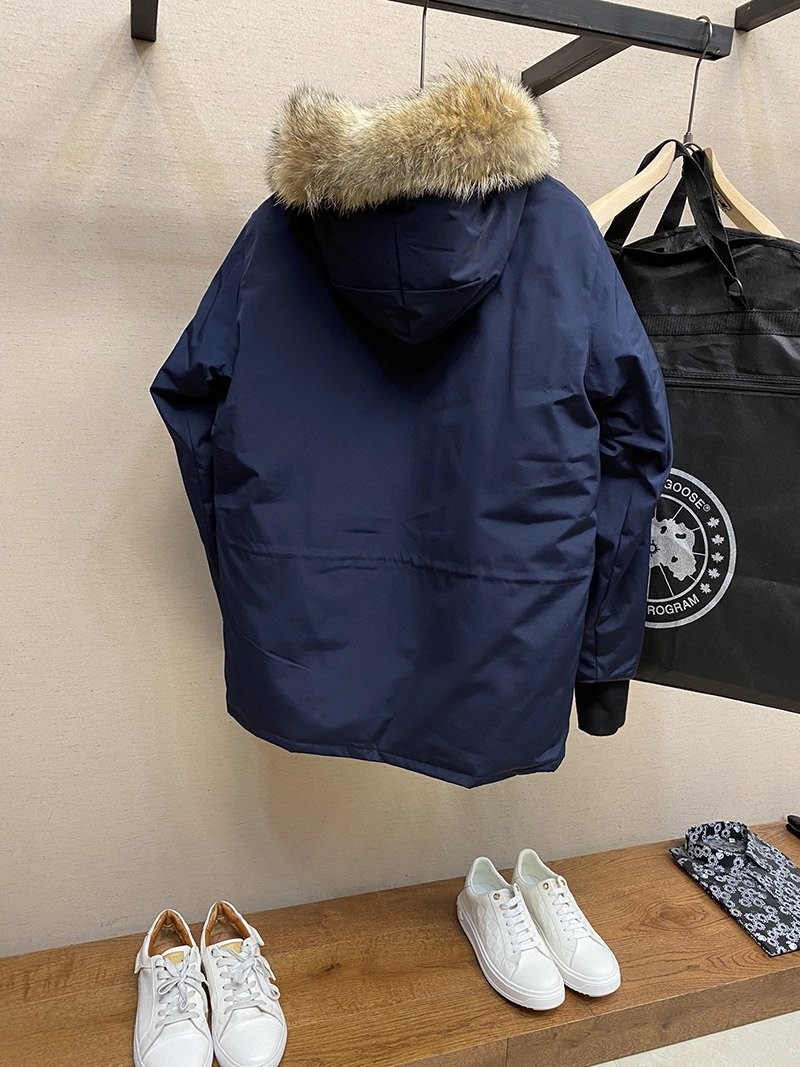 大人気！カナダグース＊EXPEDITION＊エクスペディション＊フュージョン コピー Caw37484通販