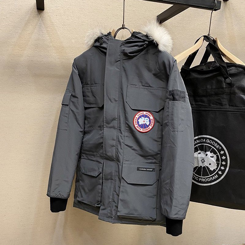 ★日本!!人気！カナダグース＊EXPEDITION＊エクスペディション＊フュージョン 偽物 Caw45668