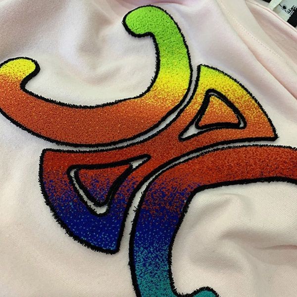 ☆超人気☆セリーヌ トリオンフ ロゴ オーバーサイズ Tシャツ ピンク Ceb55354最高級