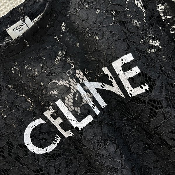 注目度抜群！セリーヌ Tシャツコピーのセット Cek42875N級品