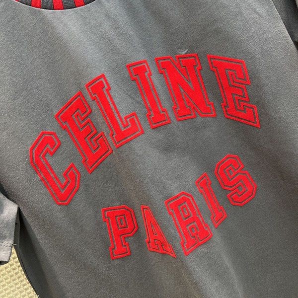 入手困難 セリーヌ PARIS Tシャツ コピー フロック コットン ジャージー Ceq70728人気