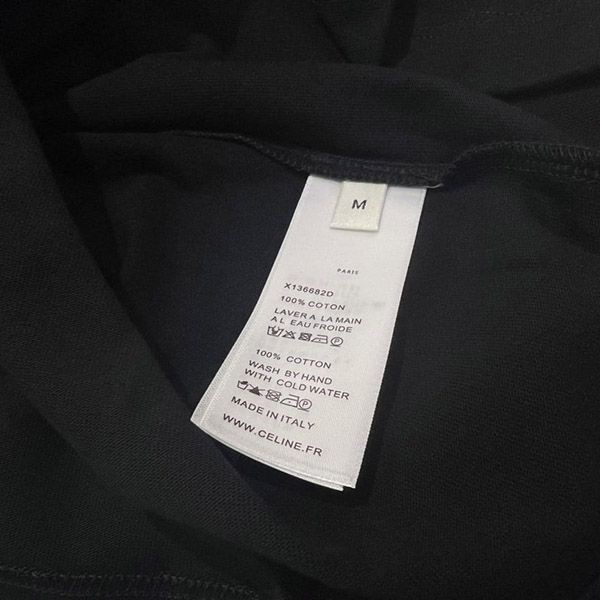 日本未入荷セリーヌ トリオンフ ロゴ オーバーサイズ Tシャツ ブラック Ces29773最高級