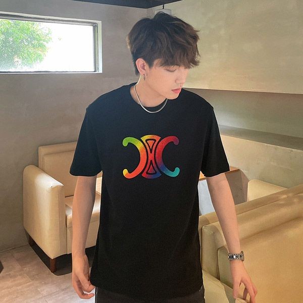 日本未入荷セリーヌ トリオンフ ロゴ オーバーサイズ Tシャツ ブラック Ces29773品質保証