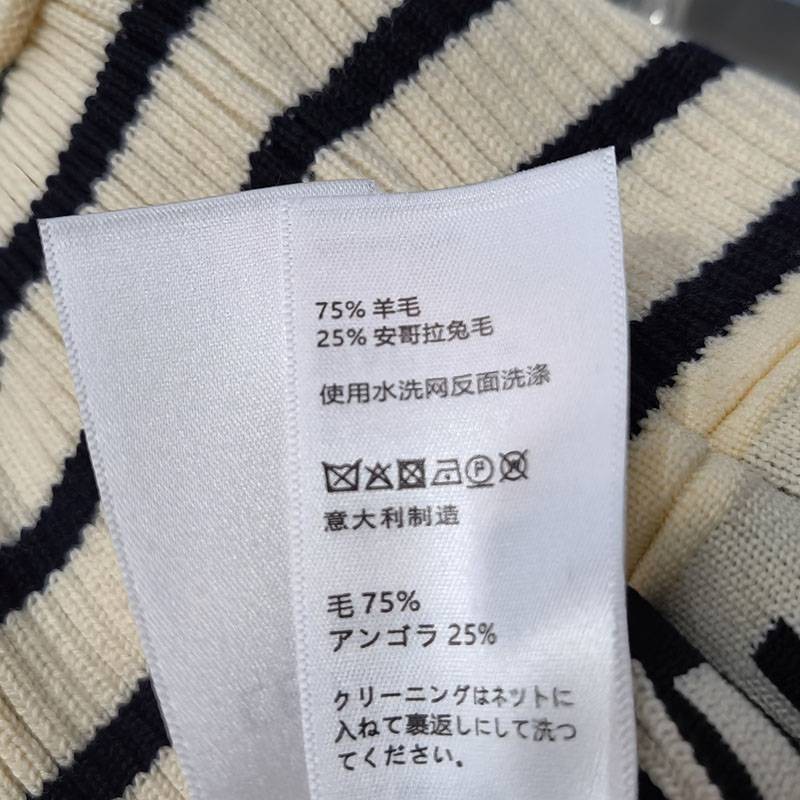 大人気!!新色セリーヌ コピー ブラトップ / テクニカルジャージー Ceu14542代引きを販売