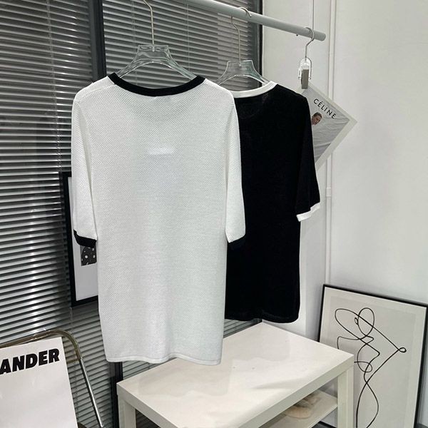 人気急上昇シャネル カメリア ロゴ Tシャツ コピー 2色 shc43233高い品質