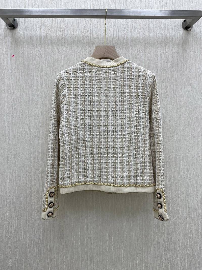 大人気!!新色《21AW》シャネル カーディガン コピーボタン COCO ロゴ she28008N級品