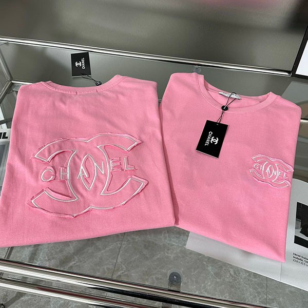 シャネルブランド ccロゴ Tシャツ 半袖 コピー she54243人気
