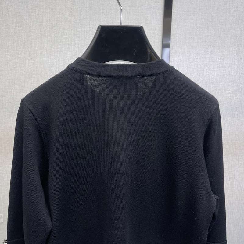 ☆超人気☆シャネル 偽物 ロゴ カラーブロッキングニットボトムシャツ shq62684N級品