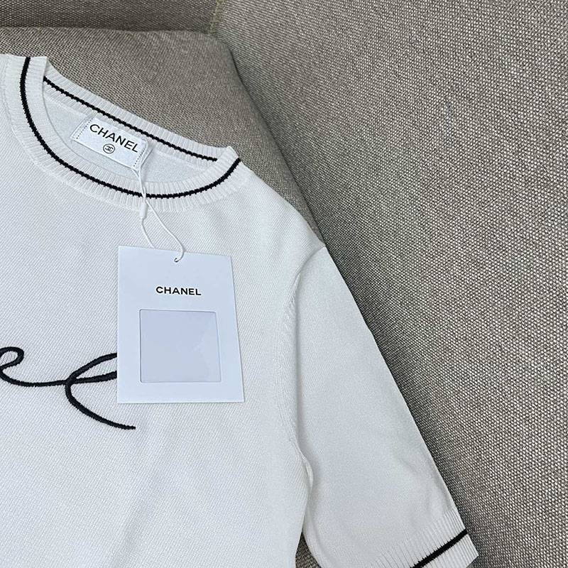 送料込シャネル ロゴTシャツ スーパーコピー shv47892通販