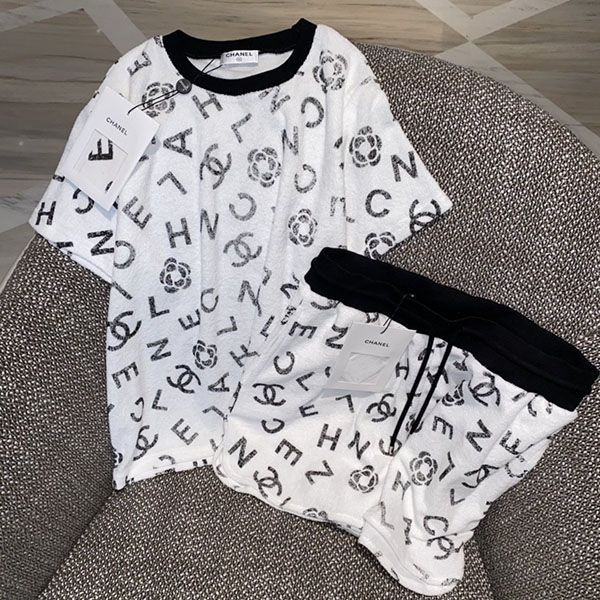 100%実物写真！シャネル ロゴ Tシャツ＆ ショーツ 上下セット コピー shz83729通販