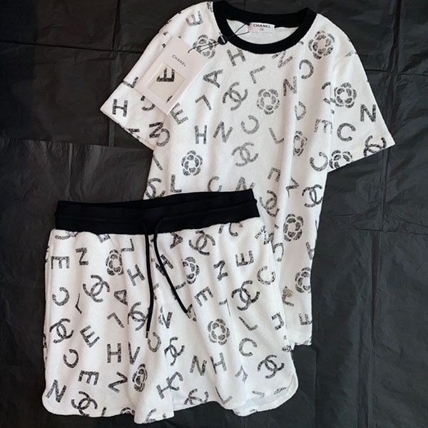 100%実物写真！シャネル ロゴ Tシャツ＆ ショーツ 上下セット コピー shz83729高い品質
