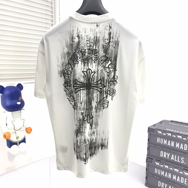 春もの新作 お洒落に♪クロムハーツ クロスTシャツ 偽物★ Kug54114通販