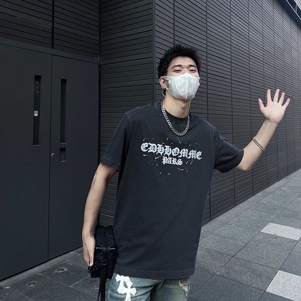 激安価格！クロムハーツ Tシャツ コピー CHプラス ブラック メンズ Kuh19579通販