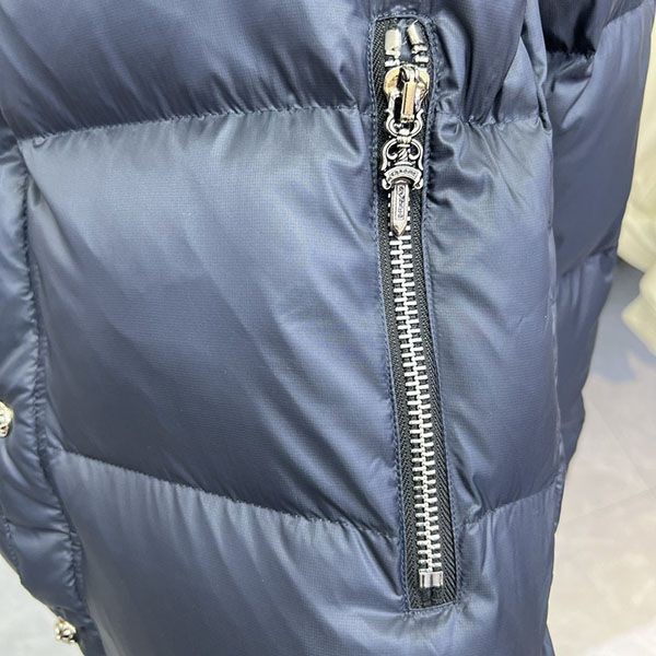 大人気!!新色 クロムハーツ ナイロン ダウン コピー Kuq54858N級品