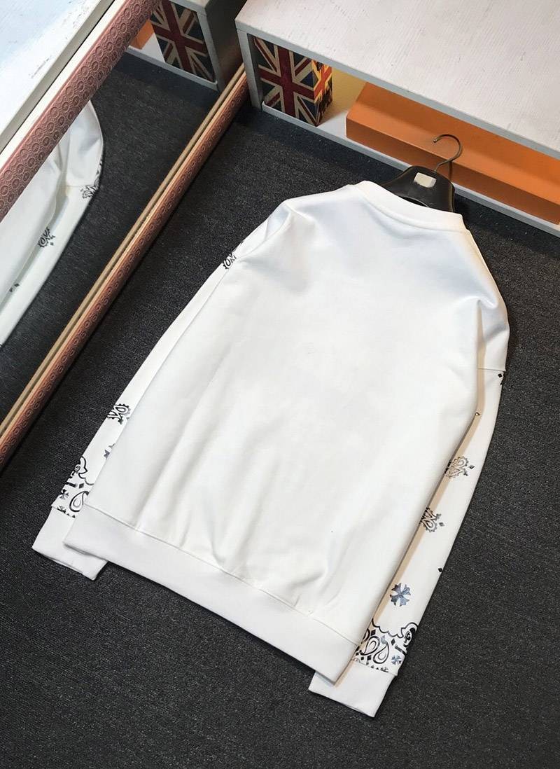 完売必至クロムハーツ ロングTシャツ コピー グリーンセメタリークロス Kus48343通販