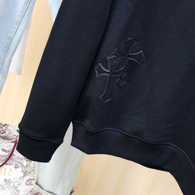 完売必至 クロムハーツ ロングTシャツ コピー グリーンセメタリークロス Kuv05792最高級