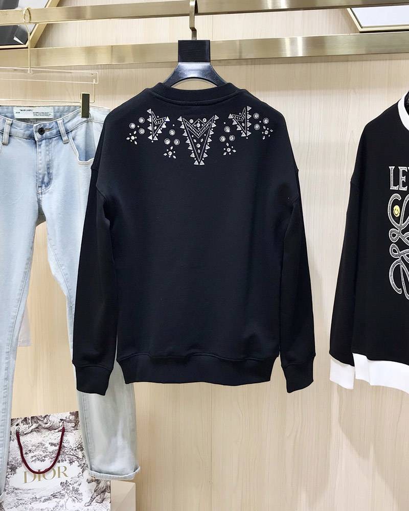 大人気クロムハーツ ロングTシャツ コピー グリーンセメタリークロス2色 Kuz56207高い品質