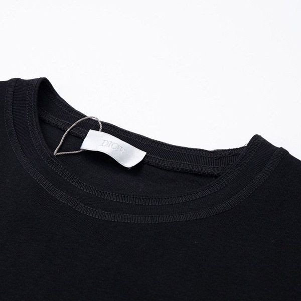 ディオール×サカイ 偽物★ブラック オーバーサイズTシャツ 213J642A0554_C989最高級