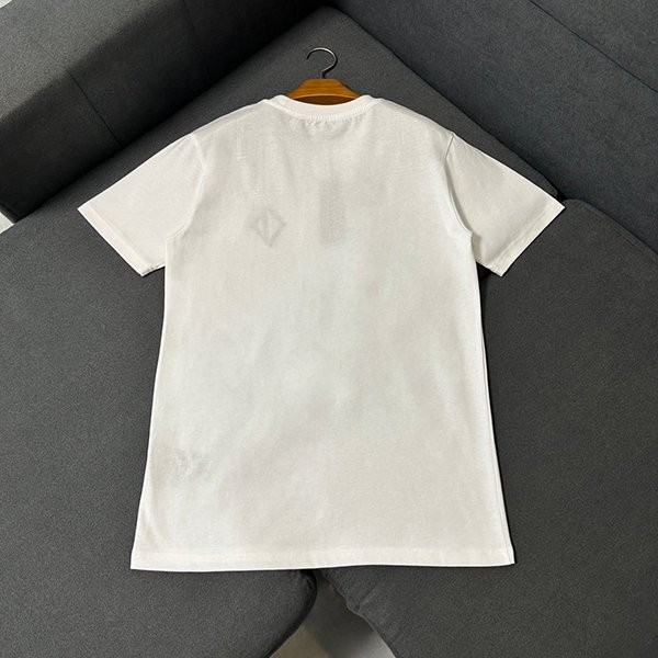 ディオール CD Diamond Tシャツ コピー 人気！ Y150S250通販
