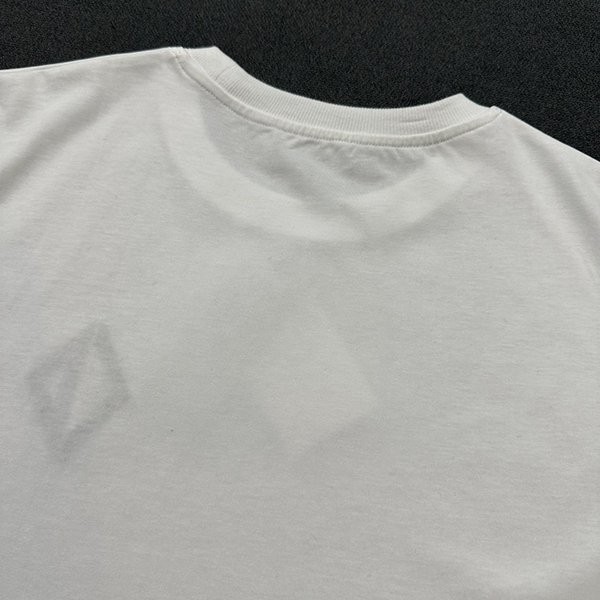 ディオール CD Diamond Tシャツ コピー 人気！ Y150S250代引きを販売