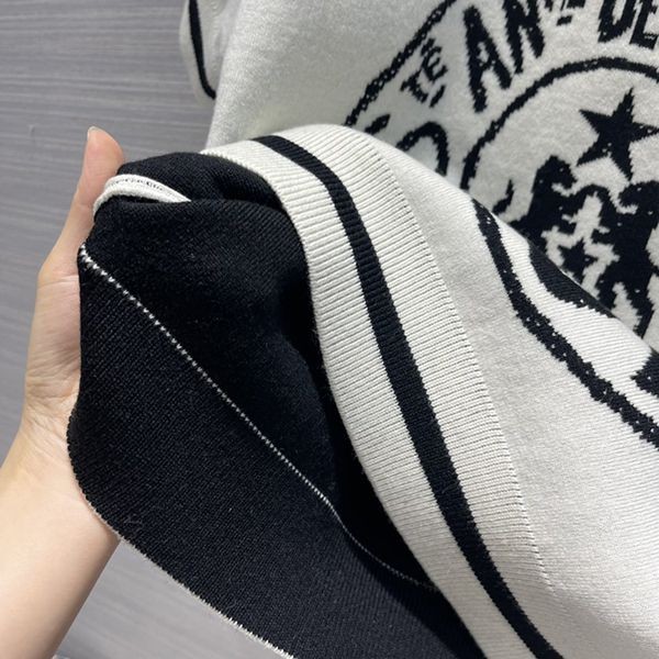人気急上昇 ディオール クルーネック Tシャツ スーパーコピー刺繍 dec43607品質保証