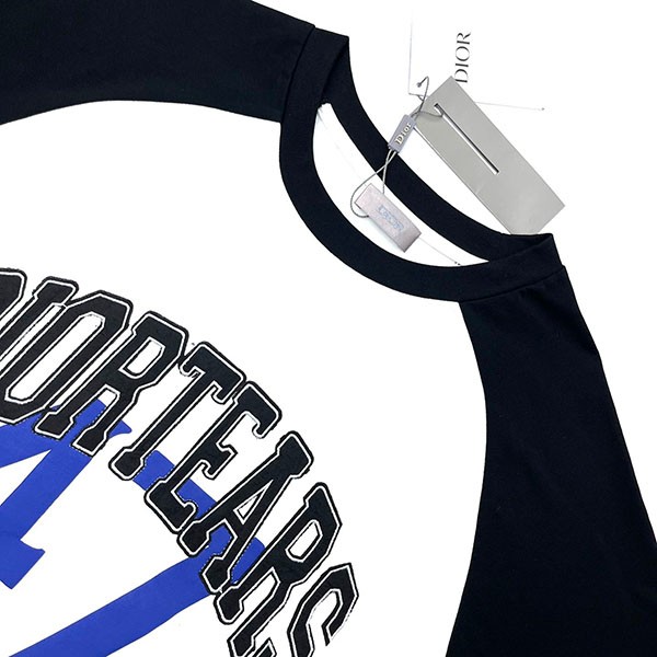 入手困難 ディオール ティアーズ コピー 47ロゴ プリント Tシャツ det80942高い品質