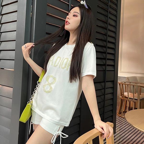 かっこ可愛い♡ ディオール JADIOR ロゴ コットン Tシャツ コピー deu18010高い品質