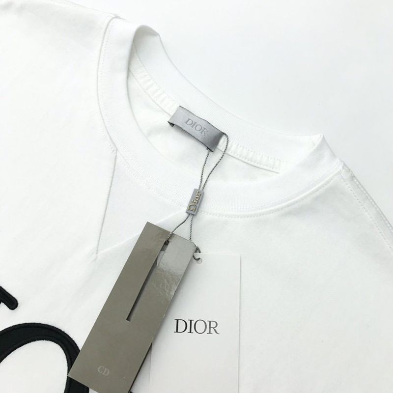 世界中で大人気♪ディオール 偽物◆上質 シンプル ロゴ刺繍入り コットンジャージー Tシャツ dev15358激安送料無料