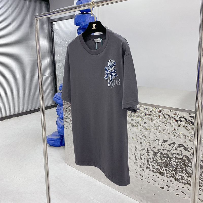 送料込ディオール Tシャツ コピー CD 刺繍 コラボ ライオン オーバーサイズ 送料込み dew33768激安送料無料