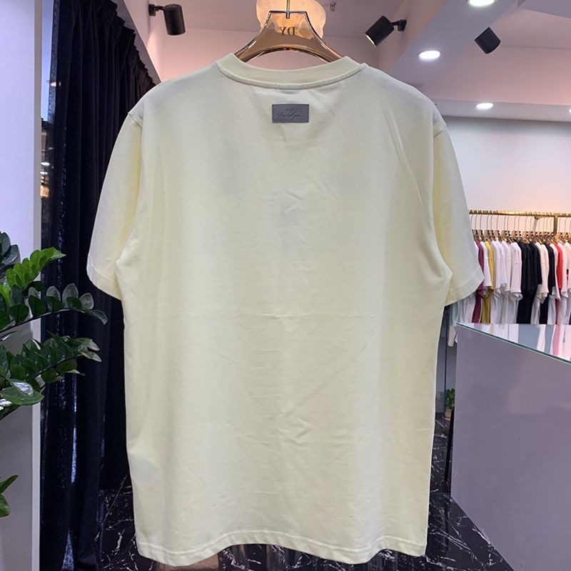 《大人気》フィアオブゴッド ナイキ NBA コラボ Tシャツ 偽物 ベージュ fif38545通販