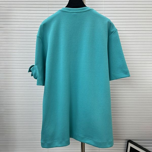 すぐ届くフェンディ バゲット FFバックル付きコットンTシャツ コピー FY1180AM77F人気