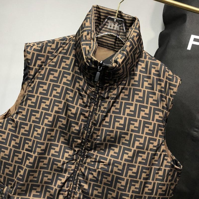 ☆超人気☆フェンディ ダウンベストスーパーコピー ☆両面着用可能☆ feh38445N級品