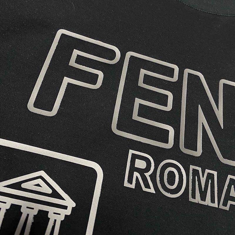 【日本未発売】フェンディ ROMA ロゴ クルーネック コピーTシャツ fej27890激安送料無料