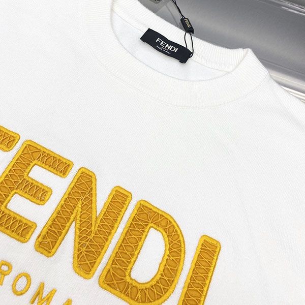 人気急上昇 フェンディ ロゴウールセーター コピー fek86980激安送料無料