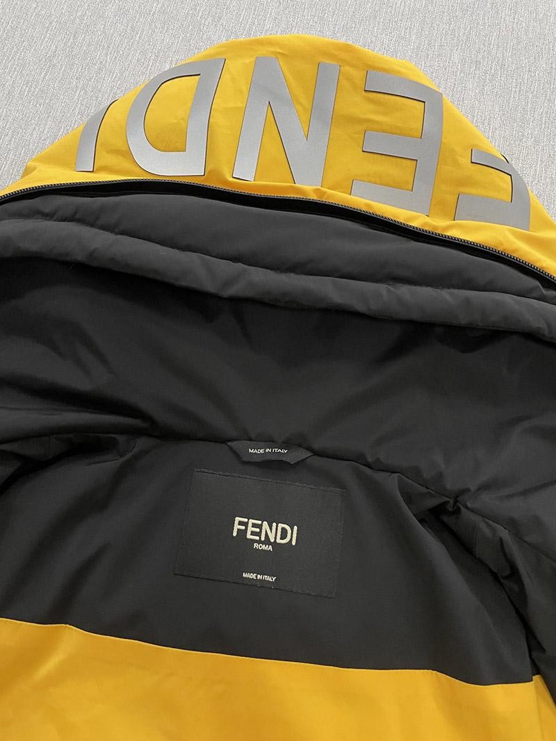 春もの新作フェンディモンスター  フード付 ダウン ☆両面着用可能☆ feq76066代引きを販売