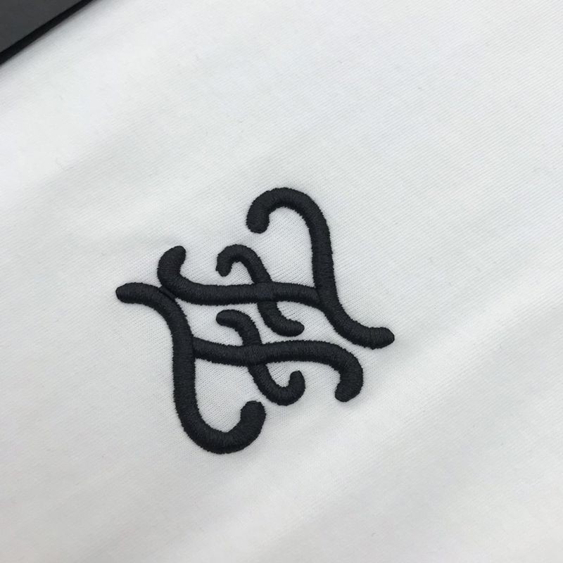 大人気!!新色 フェンディ◆クルーネックロゴジャージーTシャツ 偽物 fer88399激安送料無料