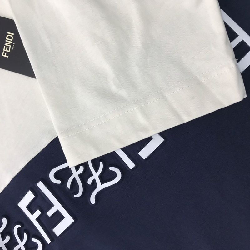 入手困難 フェンディ◆クルーネックロゴジャージー コピー Tシャツ fez31674人気
