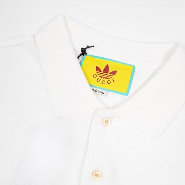 一目惚れ♪デイリーコーデに♪アディダス x グッチ 偽物 トレフォイルプリントTシャツ 692114XJEK59280激安送料無料