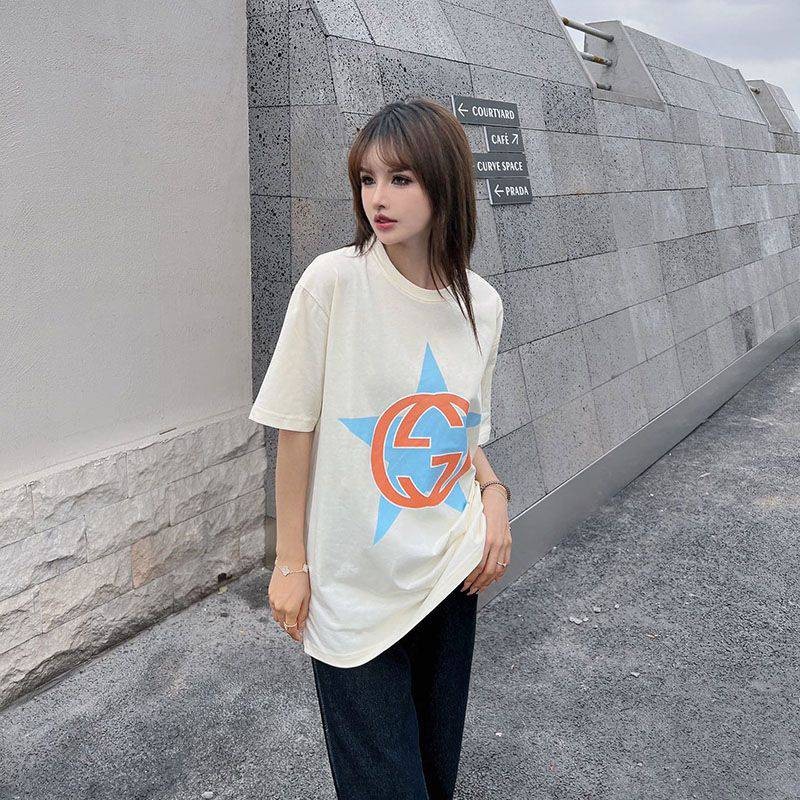 希少色グッチ ロゴ コットン Tシャツ スーパーコピー gua31499通販