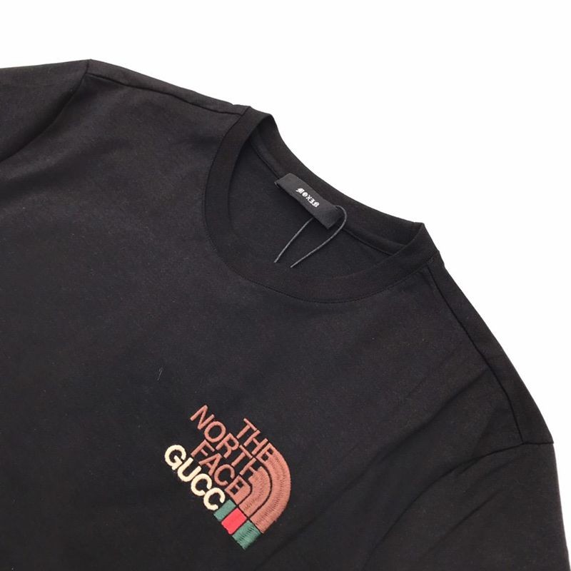 春夏新作グッチ x ノースフェイス コラボ 半袖Tシャツ パロディ gua78961通販